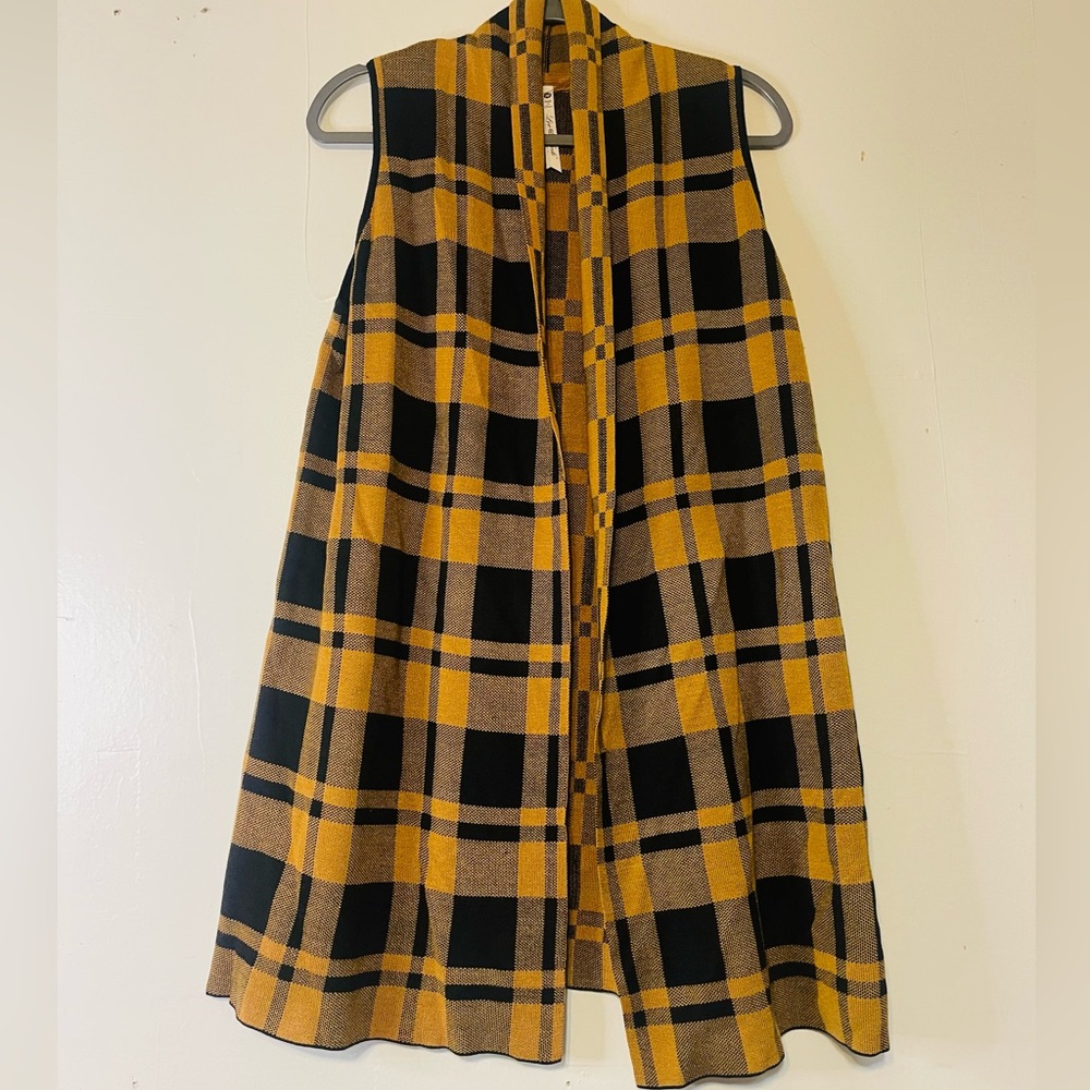Leo & Nicole Mustard and Black Plaid Cape